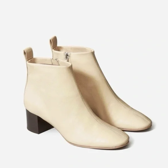 ✨NEW✨ EVERLANE The Day Boot Leather Ankle Bootie Ecru Sz US 7.5M - Picture 1 of 11